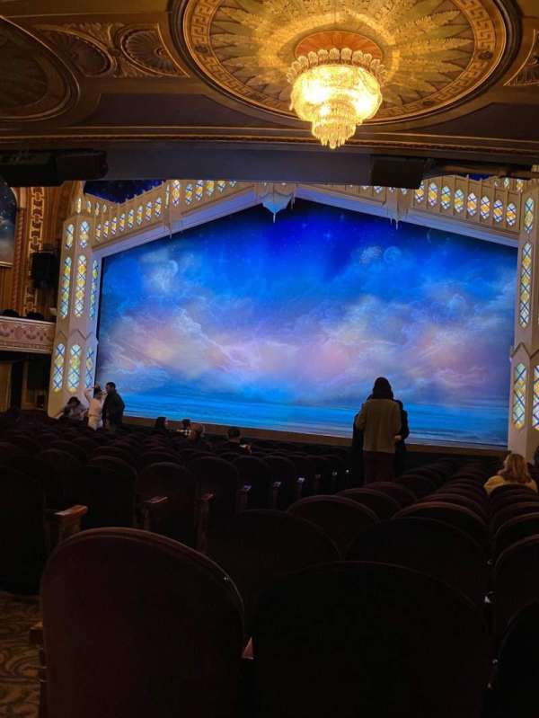 Eugene O'Neill Theatre, section: Orchestra R, row: Q, seat: 4