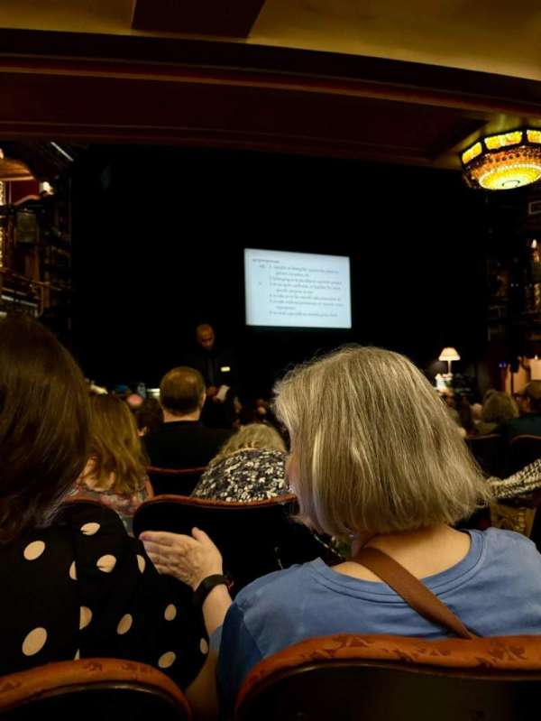 Belasco Theatre, section: Orchestra L, row: O, seat: 3