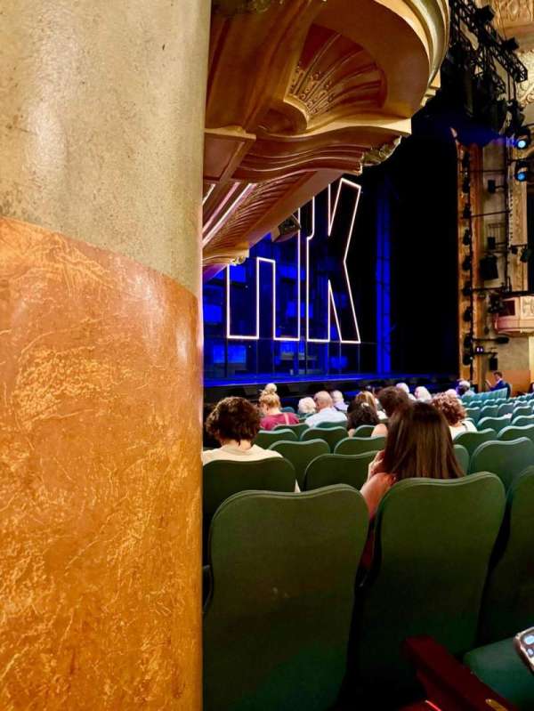 Shubert Theatre, section: Orchestra L, row: K, seat: 25