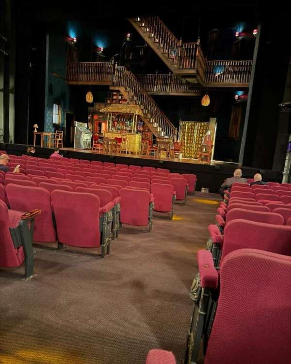 Broadhurst Theatre, section: Orchestra R, row: M, seat: 2
