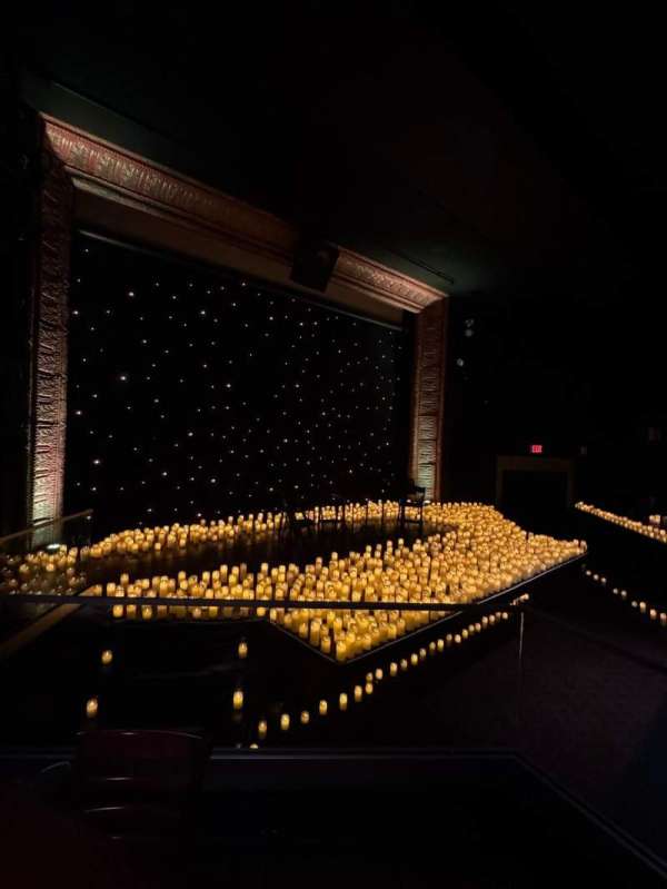 Bijou Theatre, Bridgeport, section: Left Tables
