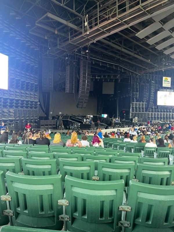 Pine Knob Music Theatre, section: LT5, row: z, seat: 31