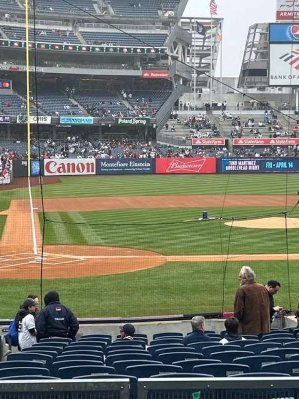 Yankee Stadium, section: 117A, row: 7, seat: 14