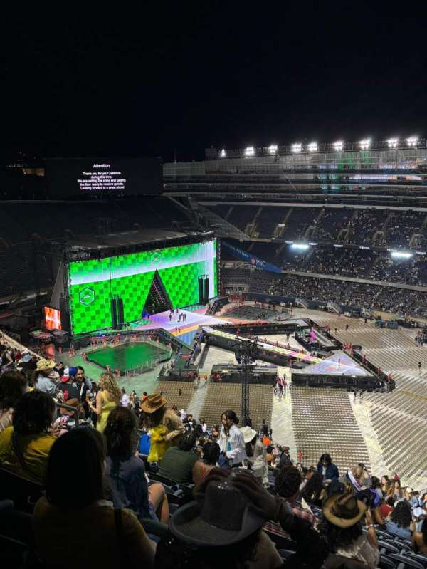 Soldier Field, section: 433, row: 33, seat: 9