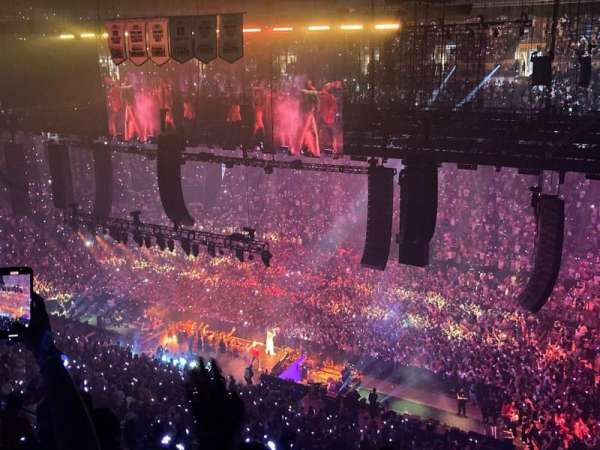 Coliseo De Puerto Rico, section: U203, row: N, seat: 1