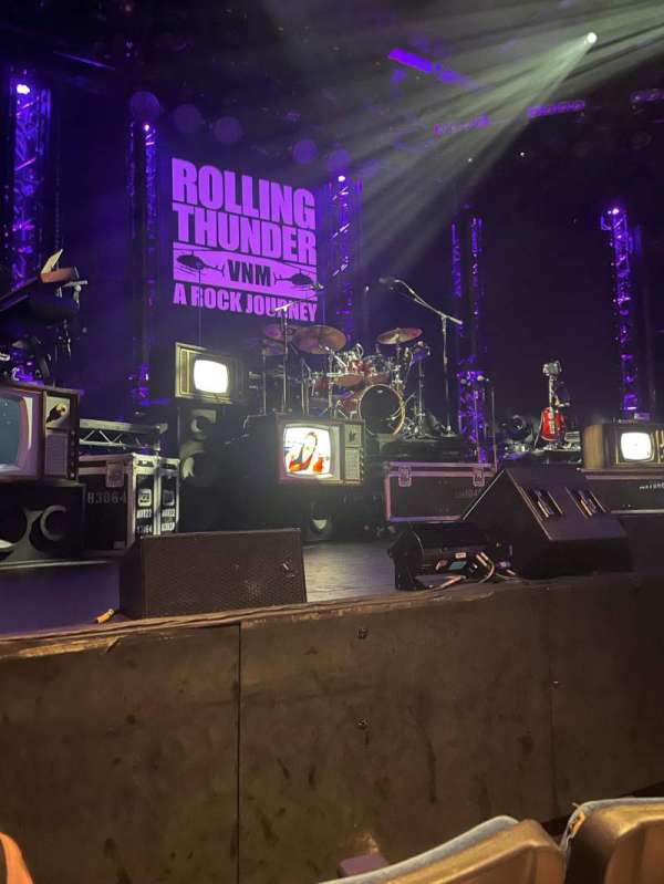 New World Stages - Stage 3, section: orchestra c, row: B, seat: 105