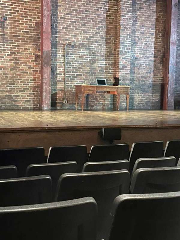 Minetta Lane Theatre, section: Orchestra L, row: F, seat: 114