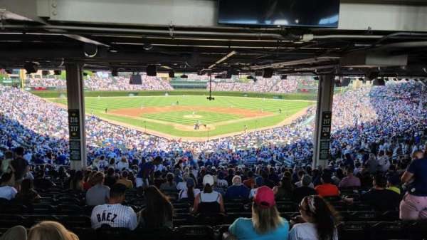 Wrigley Field, section: 217, row: 21, seat: 14