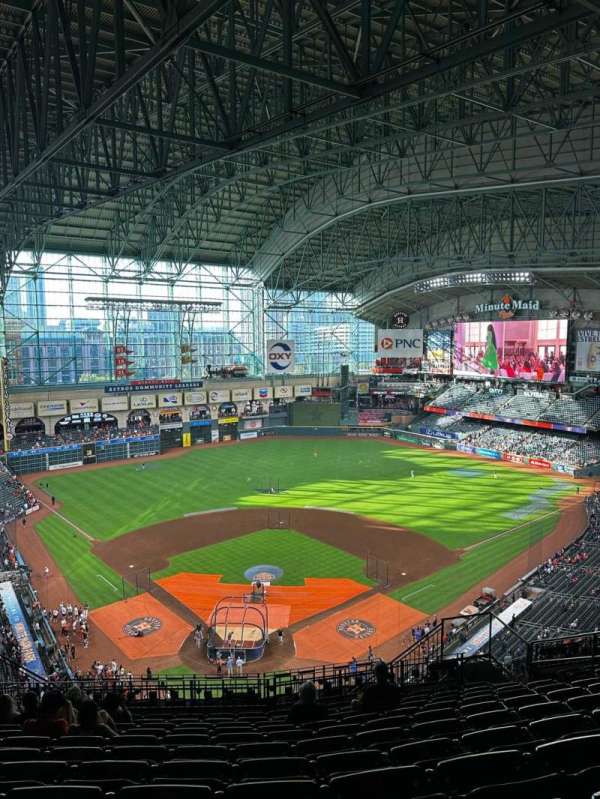 Daikin Park, section: 420, row: 11, seat: 12