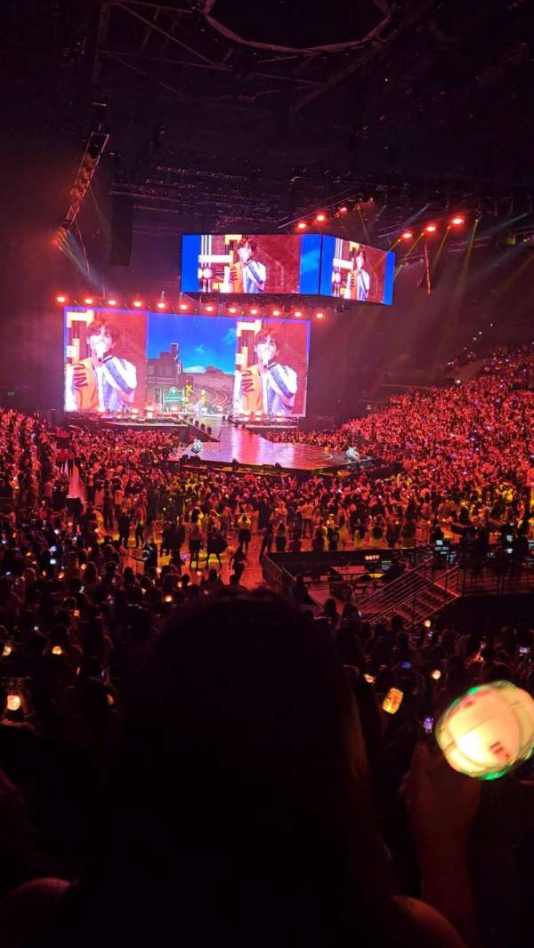 Crypto.com Arena, section: 209, row: 2, seat: 8