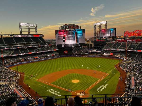 Citi Field, section: 515, row: 5, seat: 9