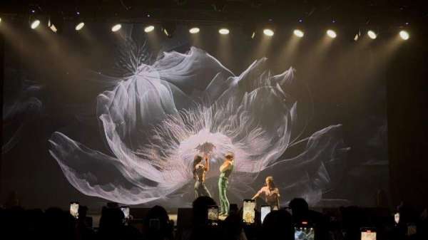 The Theater at Madison Square Garden, section: 100, row: S, seat: 12