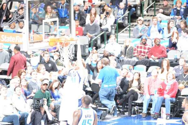 American Airlines Center, section: 118, row: T, seat: 11