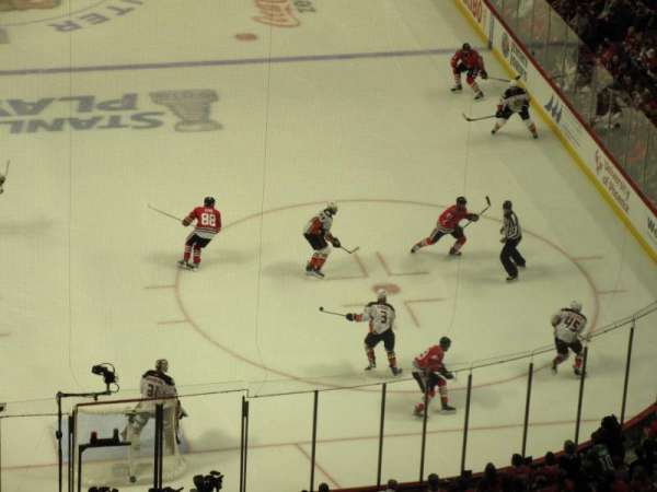 United Center, section: 327, row: 15, seat: 5