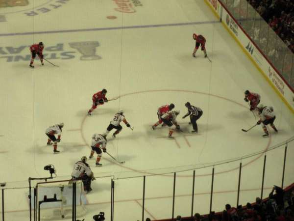 United Center, section: 327, row: 15, seat: 5