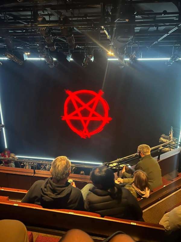 Almeida Theatre, section: Circle, row: D, seat: 19