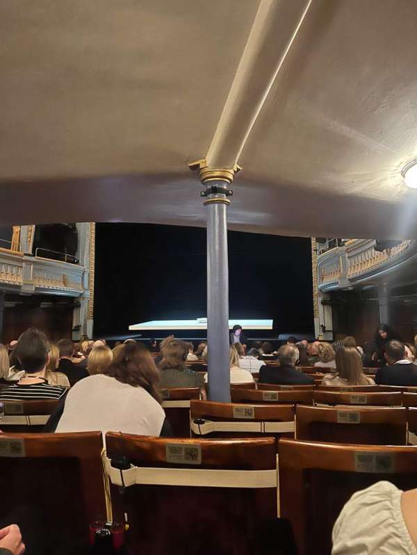 Harold Pinter Theatre, section: Stalls, row: Q, seat: 5