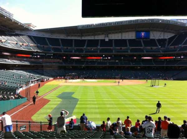 Daikin Park, section: 152, row: 18, seat: 17