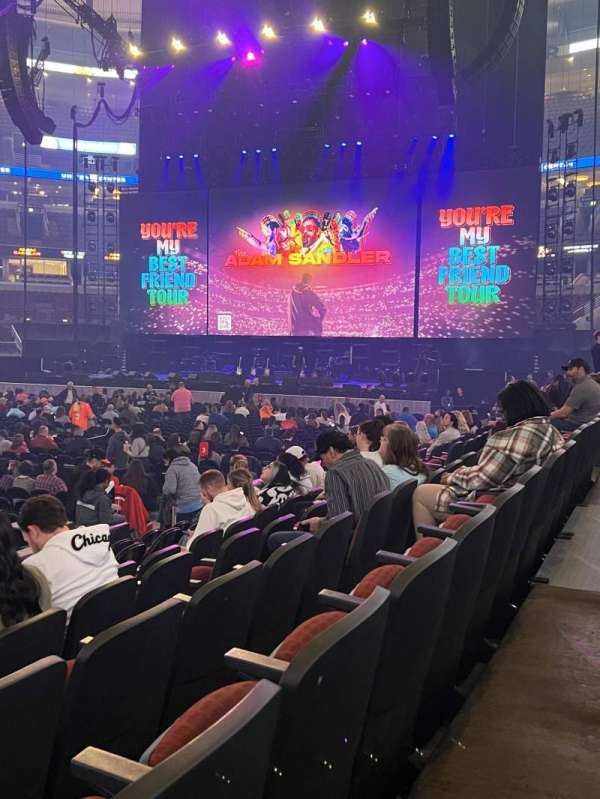 United Center, section: 101, row: 7, seat: 16