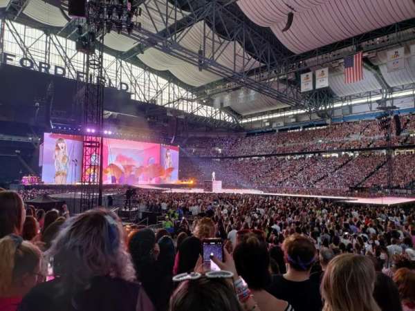 Ford Field, section: 109, row: 6, seat: 15