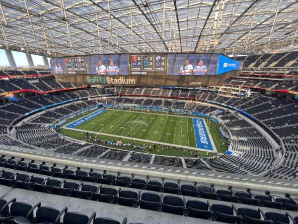 SoFi Stadium, section: 418, row: 5, seat: 5