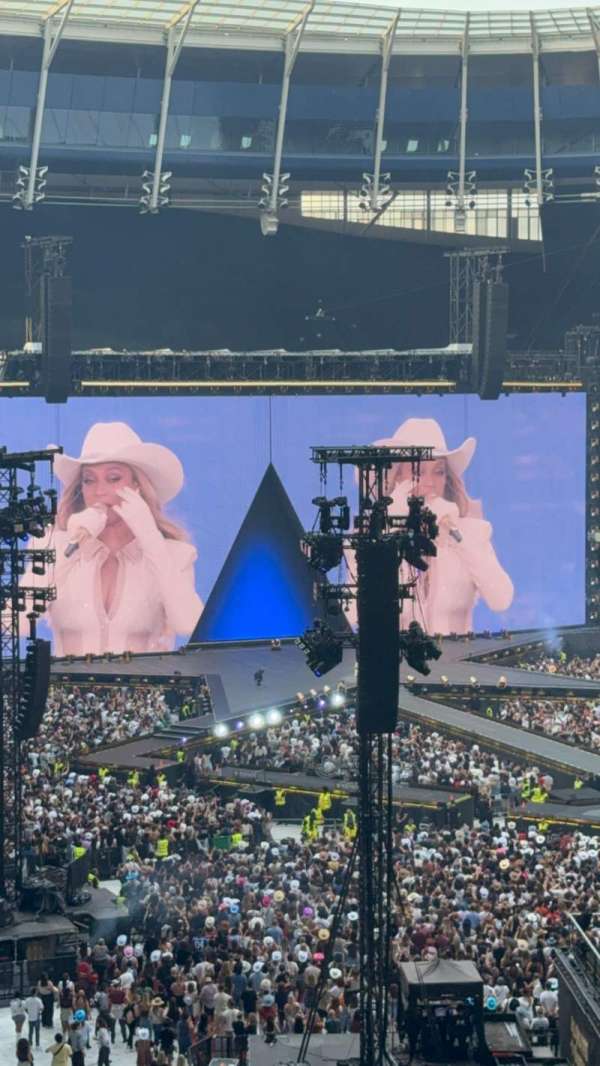 Tottenham Hotspur Stadium, section: 258, row: 46, seat: 339