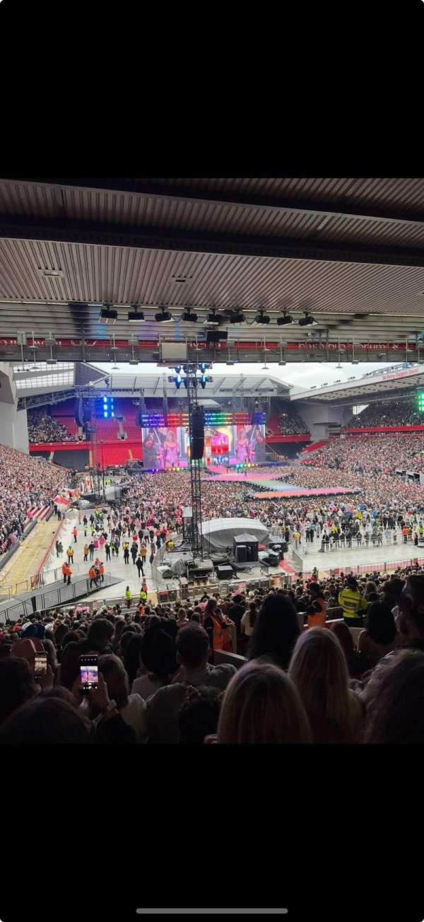 Photo by kokololo123 at Anfield