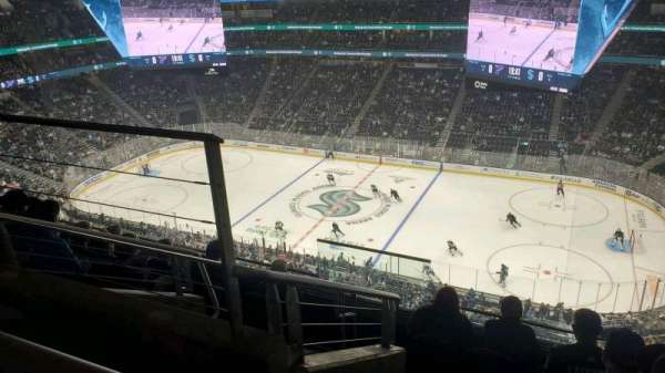 Climate Pledge Arena, section: 225, row: F, seat: 17