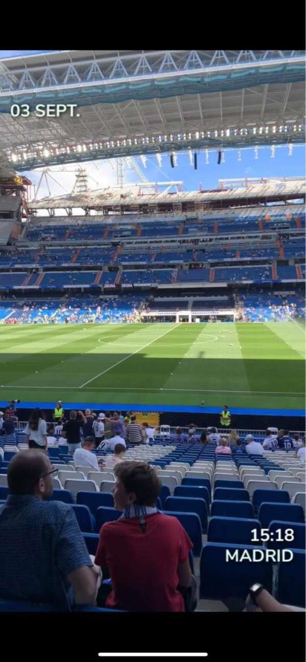 Santiago Bernabéu Stadium, section: 102, row: 0020, seat: 0016