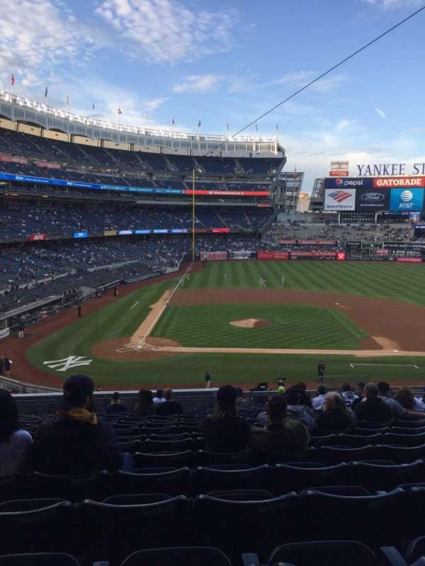 Yankee Stadium, section: 217, row: 15, seat: 9