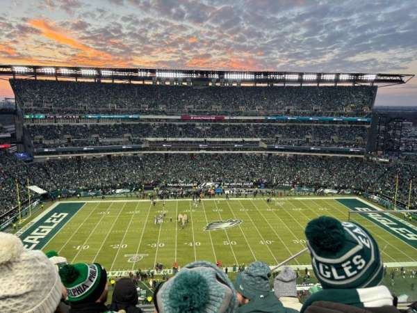 Lincoln Financial Field, section: 224, row: 8, seat: 4