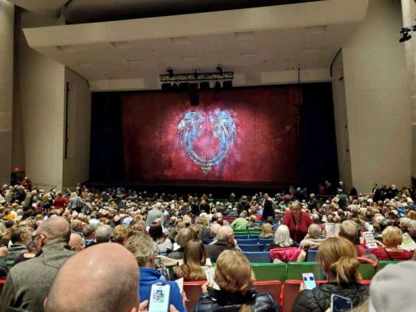 Des Moines Civic Center, section: 5E, row: X, seat: 64