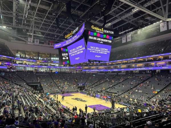 Golden 1 Center, section: 116, row: Q, seat: 6