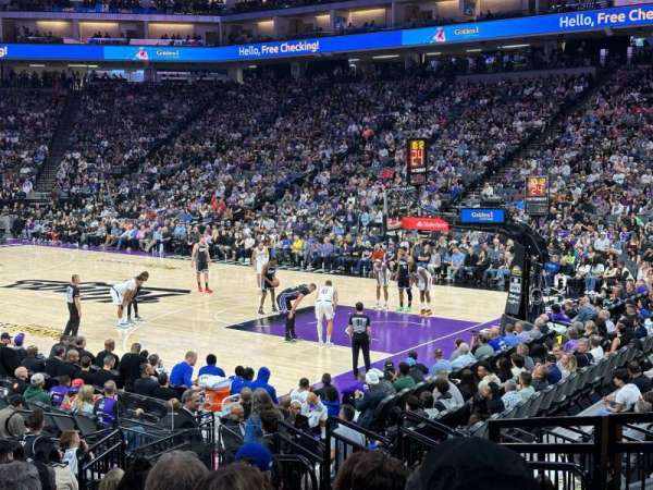Golden 1 Center, section: 104, row: E, seat: 7