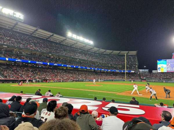 Angel Stadium, section: 125, row: G, seat: 14