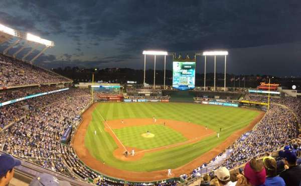 Kauffman Stadium, section: 423, row: 6, seat: 6