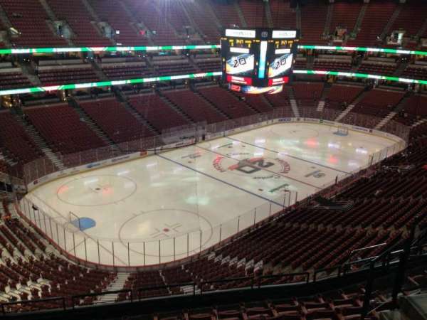 Honda Center, section: 417, row: H, seat: 7