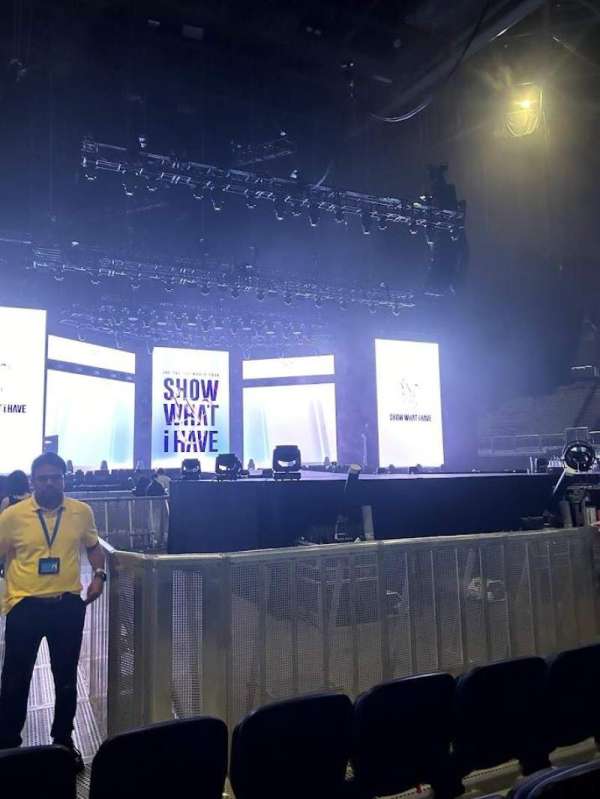 The O2, London, section: Floor B1, row: D, seat: 9