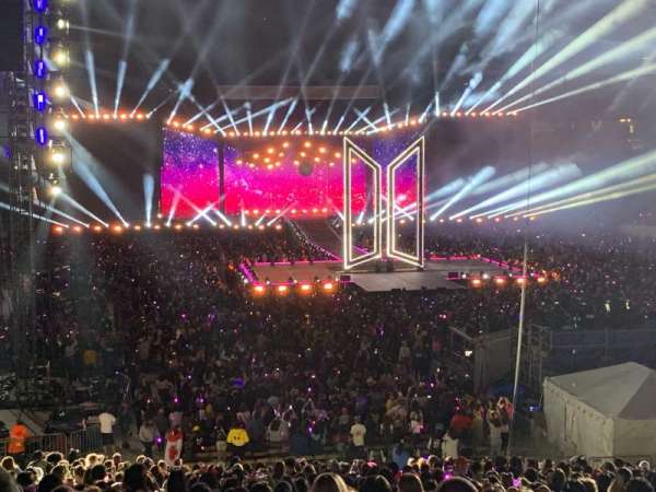 MetLife Stadium, section: 128, row: 31, seat: 14