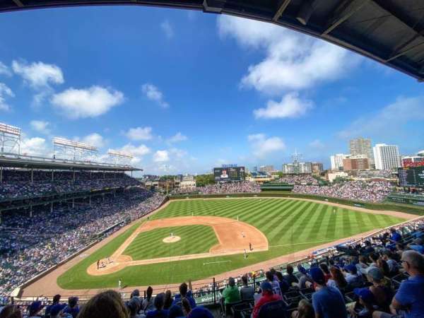 Wrigley Field, section: 323R, row: 9, seat: 21