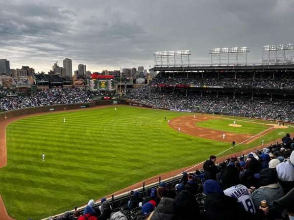 Wrigley Field, section: 303L, row: 9, seat: 1
