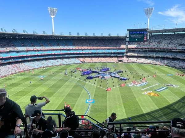 Melbourne Cricket Ground, section: Q53, row: N, seat: 24