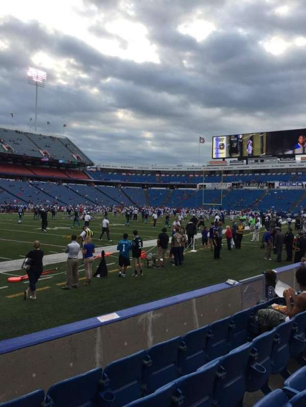 Highmark Stadium, section: 115, row: 5, seat: 13