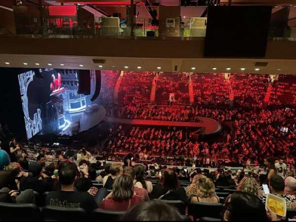 Madison Square Garden, section: 224, row: 21, seat: 11