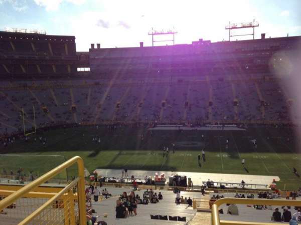 Lambeau Field, section: 417, row: 4, seat: 2