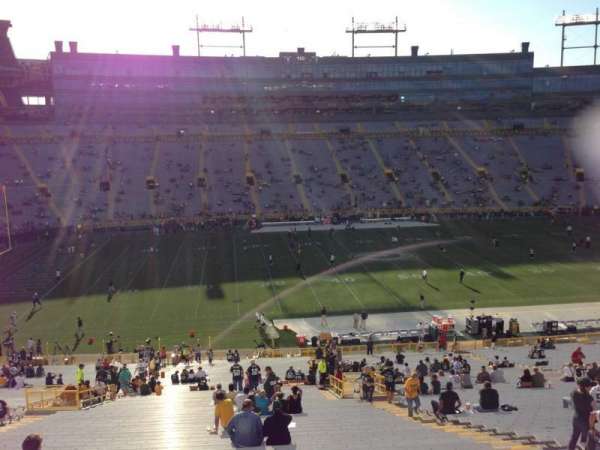 Lambeau Field, section: 423, row: 1, seat: 10