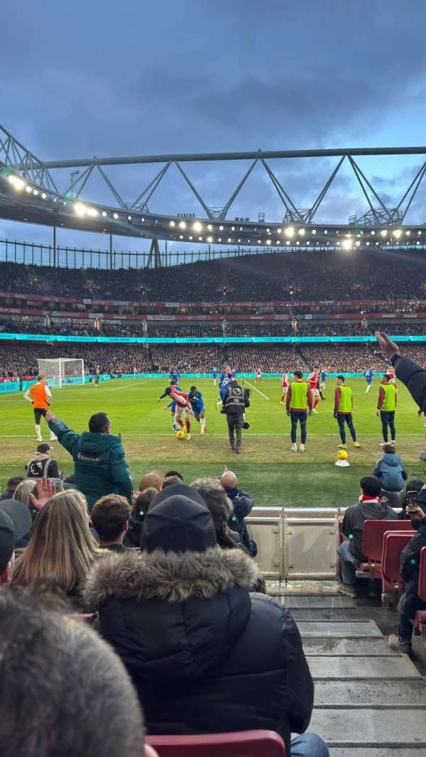 Emirates Stadium, section: 3, row: 8, seat: 207