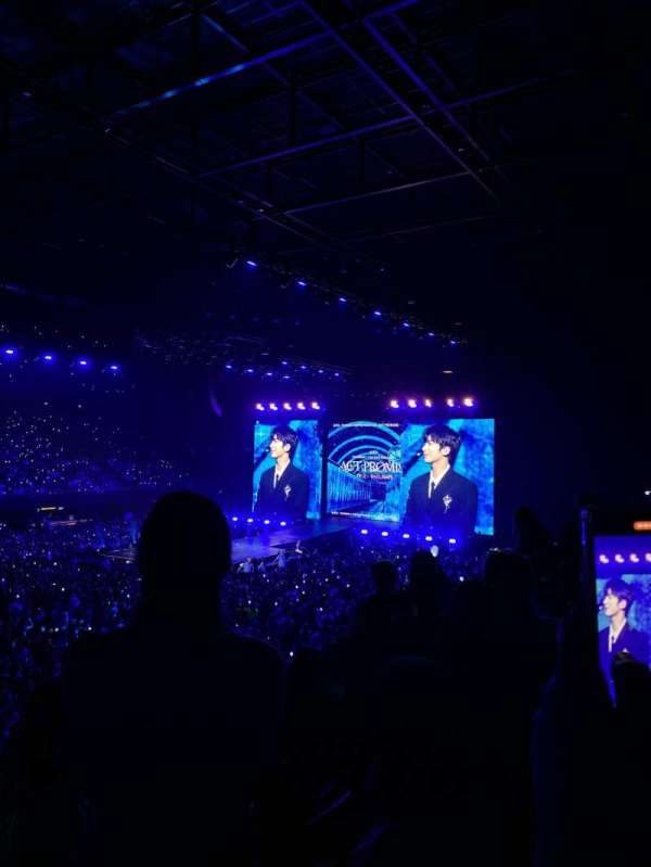 Ziggo Dome, section: 104, row: 9, seat: 123