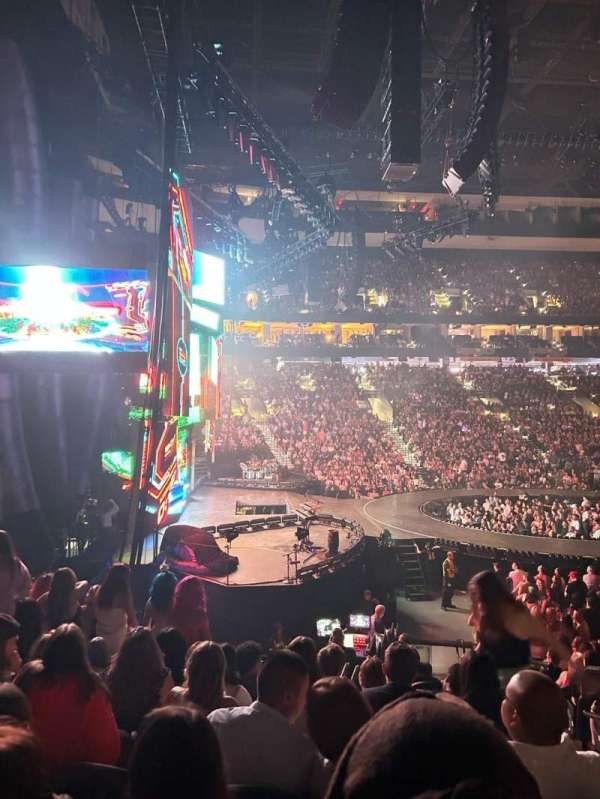 Xfinity Mobile Arena, section: 122, row: 17, seat: 17