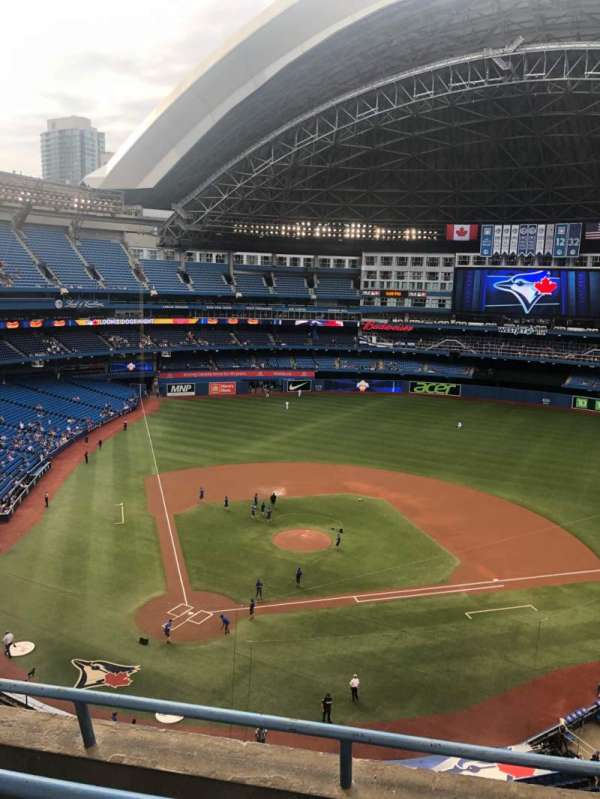 Rogers Centre, section: 521, row: 3, seat: 14